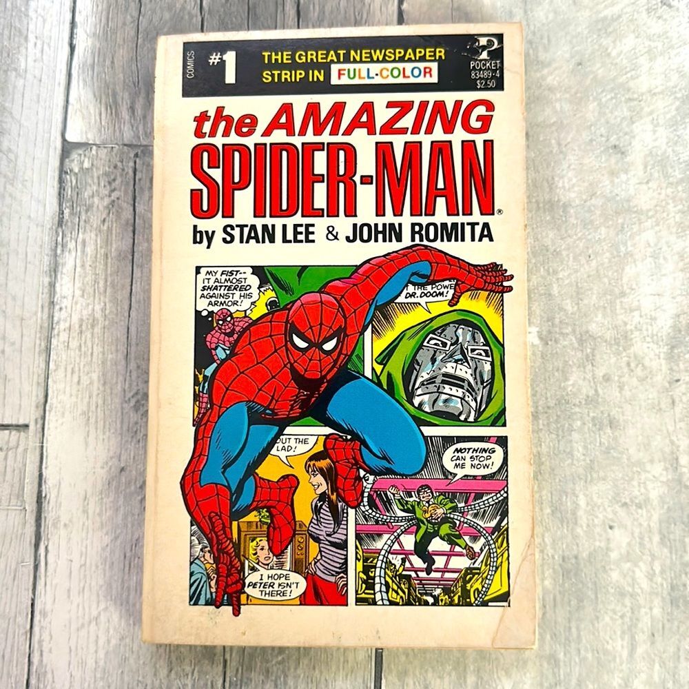 The amazing Spider-Man #1 1980 newspaper strip full color pocket book EUC